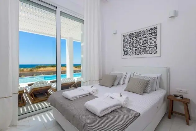 Exclusive Villa, 3 Yatak Odası, Kişiye Özel Havuzlu, Plaj Manzaralı