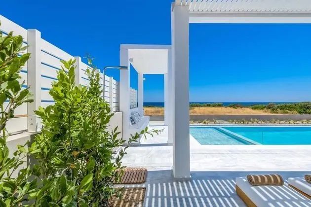 Exclusive Villa, 3 Yatak Odası, Kişiye Özel Havuzlu, Plaj Manzaralı