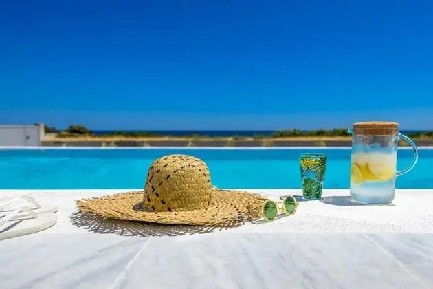 Exclusive Villa, 3 Yatak Odası, Kişiye Özel Havuzlu, Plaj Manzaralı