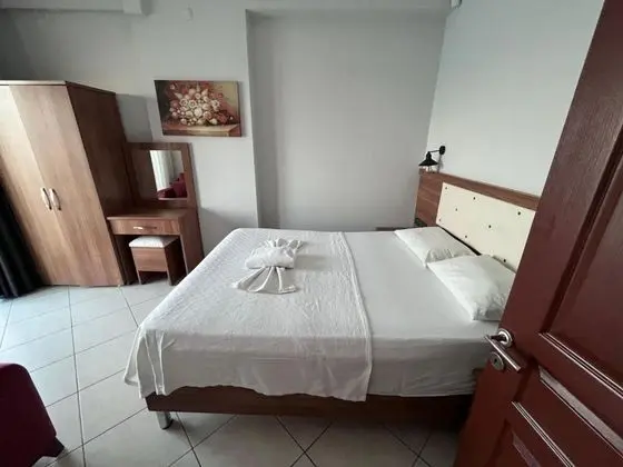 Daire, Deniz Manzaralı, Balkonlu