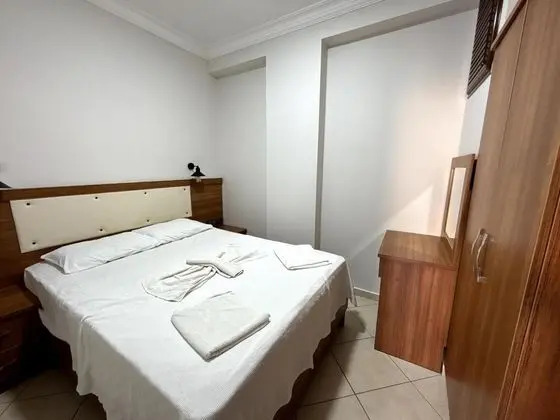 Daire, Kara Manzaralı, Balkonlu
