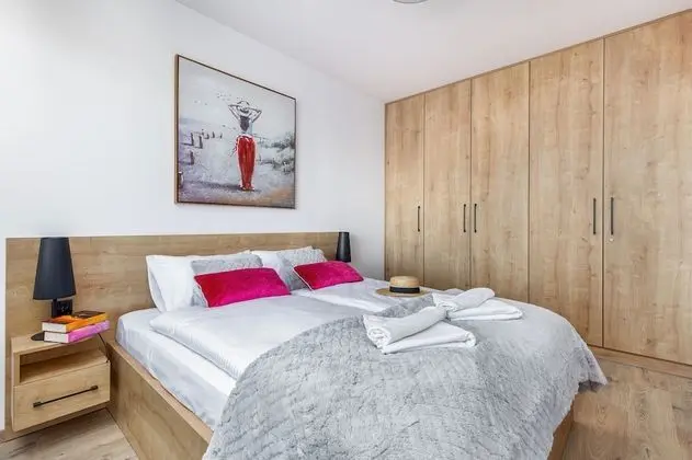 Deluxe Apart Daire