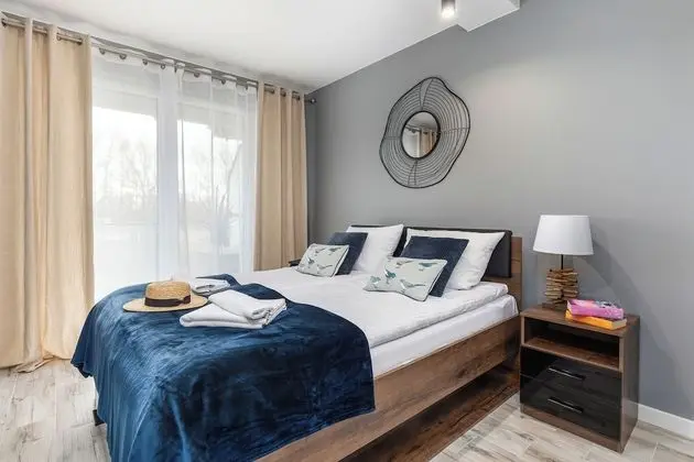 Design Apart Daire, 1 Büyük (Queen) Boy Yatak ve Çekyat