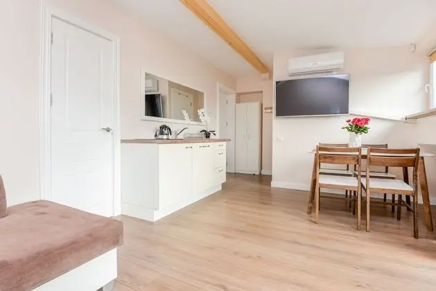 Standard Apart Daire, Balkon