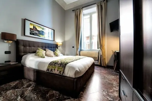 Comfort Tek Büyük Yataklı Oda