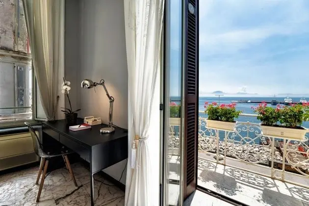Deluxe Tek Büyük Yataklı Oda, Özel Banyo
