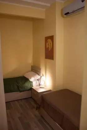 Dört Kişilik Oda (Gialla)