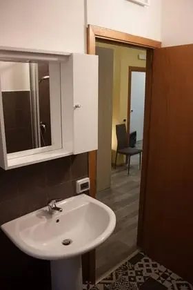 Tek Büyük Yataklı Oda (Verde)