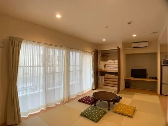 Traditional Oda, Sigara İçilmez (Japanese Style, Low Floor)