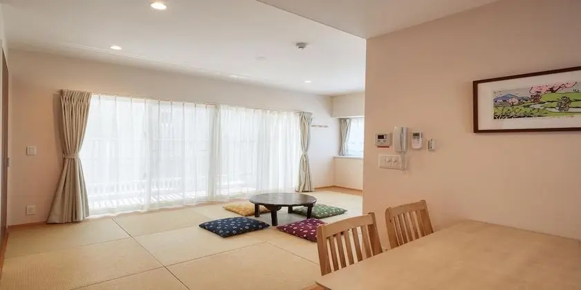 Traditional Oda, Sigara İçilmez (Japanese Style, Low Floor)