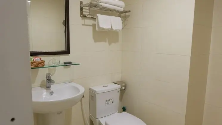 Standard Tek Büyük Yataklı Oda