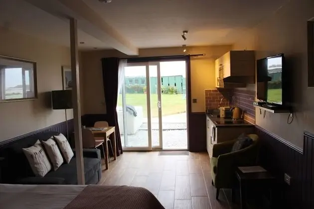 Luxury Stüdyo, Deniz Manzaralı (Purple)