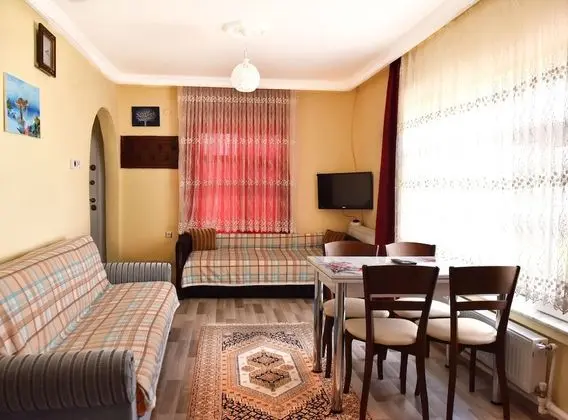 Condo, 3 Bedrooms, Balcony, Sea View