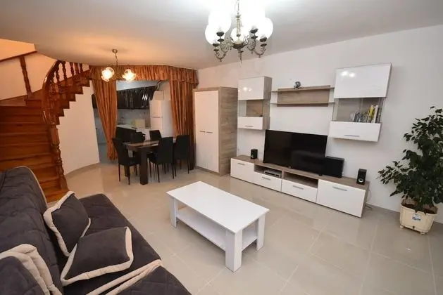Comfort Ev, Koy Manzaralı, Denize Bakan