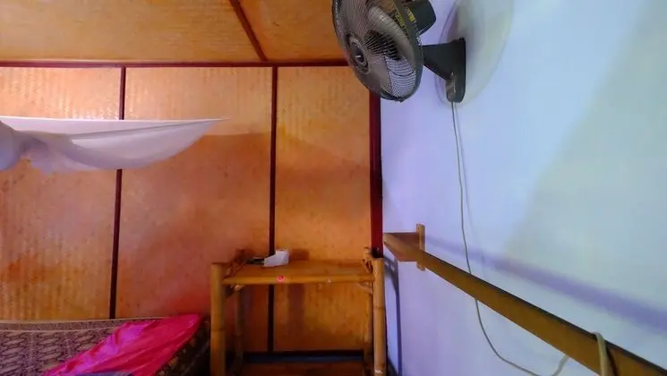 Cottage with Fan