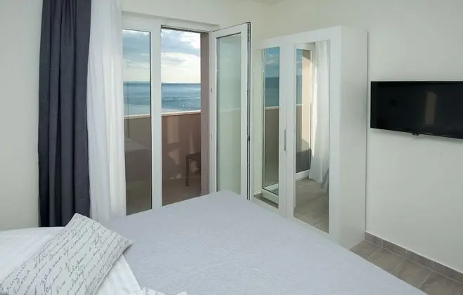 Apart Daire, Deniz Manzaralı (M2)