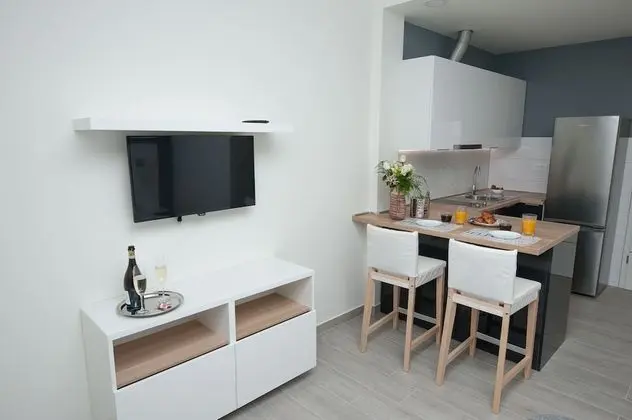 Stüdyo, Deniz Manzaralı (M8)