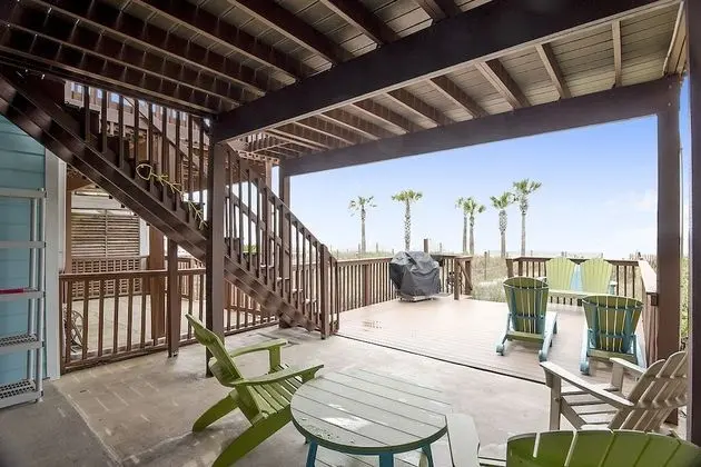 Sıra Ev, 3 Yatak Odası, Balkon, Okyanus Manzaralı