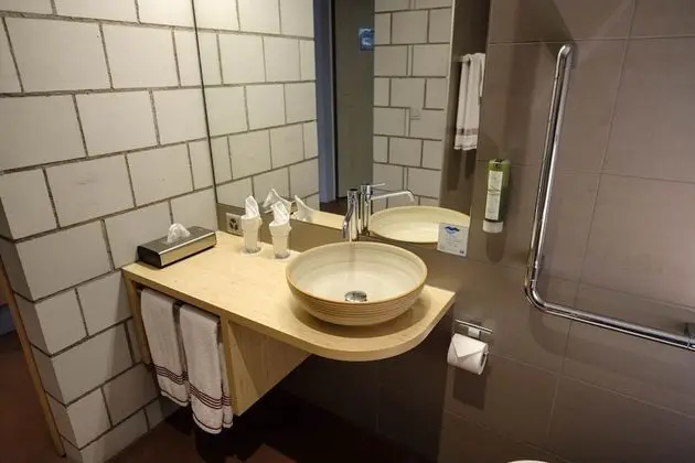Comfort Tek Büyük Yataklı Oda (Grali 1,60)