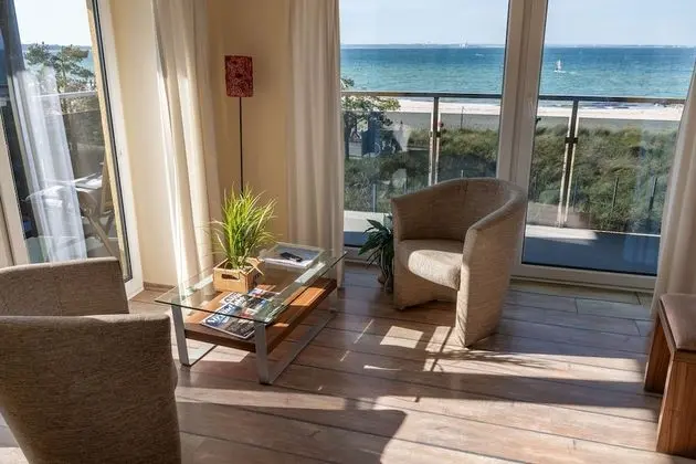 Tek Büyük Yataklı Oda, Balkon, Plaj Manzaralı (Nr. 1)