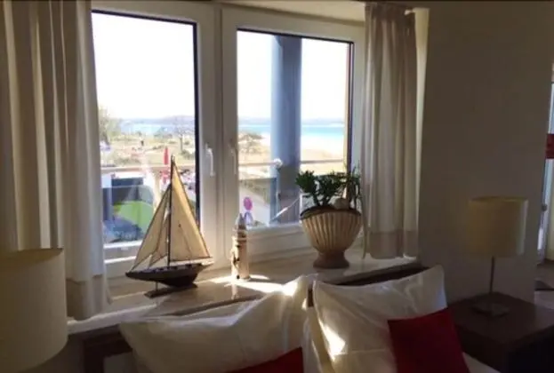 Tek Büyük Yataklı Oda, Balkon, Plaj Manzaralı (Nr. 1)