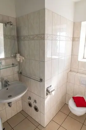 Tek Büyük Yataklı Oda, Balkon, Plaj Manzaralı (Nr. 1)