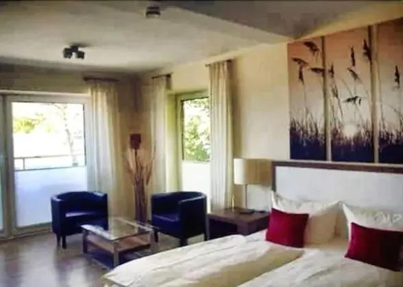 Tek Büyük Yataklı Oda, Balkon, Plaj Manzaralı (Nr. 3)