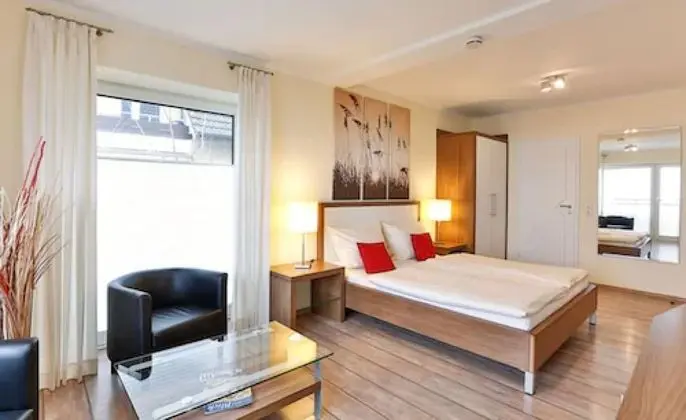 Tek Büyük Yataklı Oda, Balkon, Plaj Manzaralı (Nr. 3)