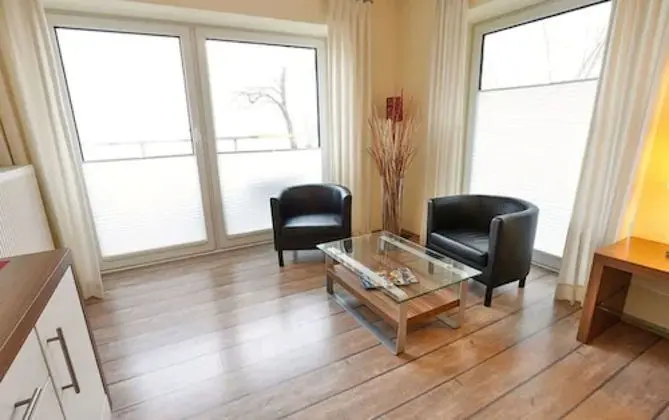 Tek Büyük Yataklı Oda, Balkon, Plaj Manzaralı (Nr. 3)