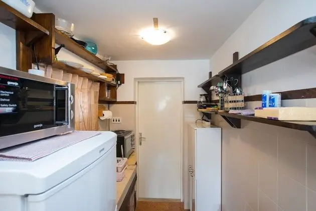 Stüdyo (Studio Apartment with Private Beach a)