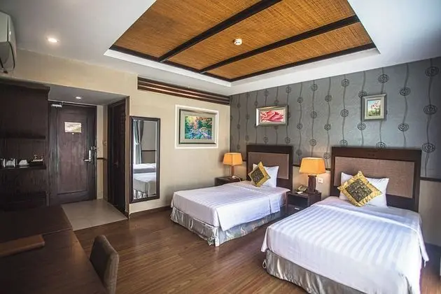 Deluxe İki Ayrı Yataklı Oda, Kısmi Deniz Manzarası (Partial View)