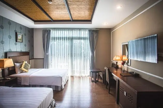 Deluxe İki Ayrı Yataklı Oda, Kısmi Deniz Manzarası (Partial View)