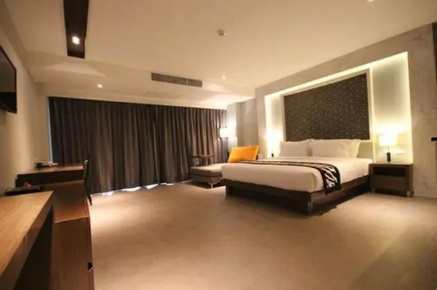 Deluxe Tek Büyük Yataklı Oda