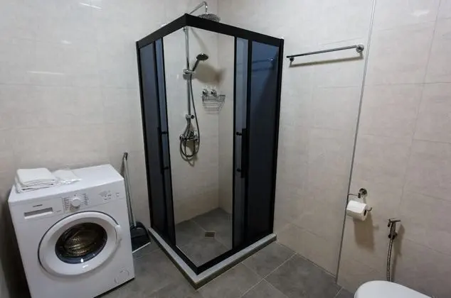Junior Oda, Şehir Manzaralı