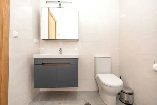 Junior Oda, Şehir Manzaralı