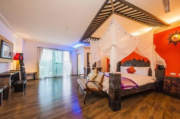 Luxury Tek Büyük Yataklı Oda, 1 En Büyük (King) Boy Yatak, Küvet, Dağ Manzaralı
