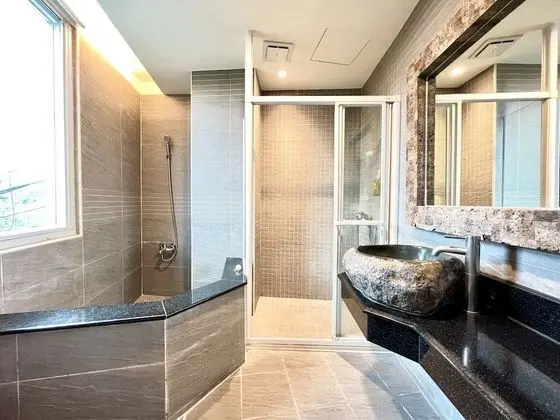 Luxury Tek Büyük Yataklı Oda, 1 En Büyük (King) Boy Yatak, Küvet, Dağ Manzaralı