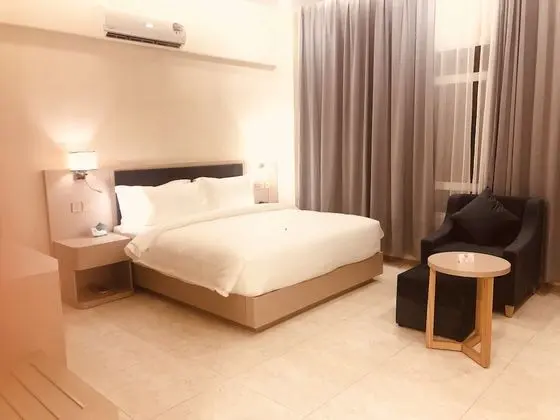 Tek Büyük Yataklı Oda