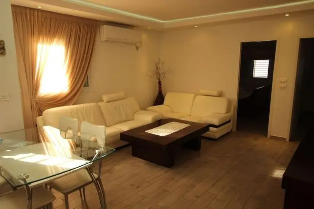 Apart Daire, 2 Yatak Odası, Kısmi Deniz Manzaralı