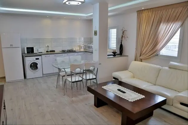 Apart Daire, 2 Yatak Odası, Kısmi Deniz Manzaralı