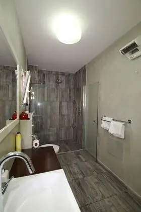 Apart Daire, 2 Yatak Odası, Kısmi Deniz Manzaralı