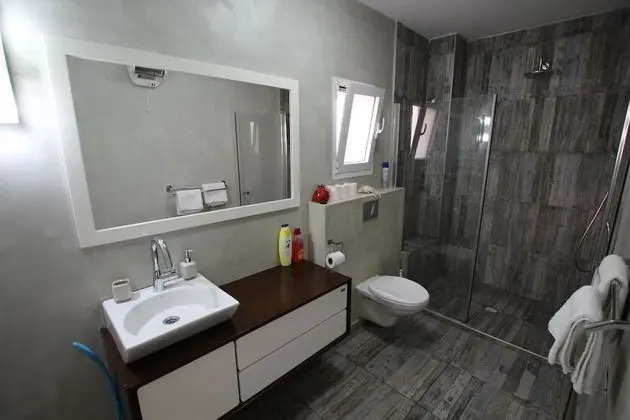 Apart Daire, 2 Yatak Odası, Kısmi Deniz Manzaralı