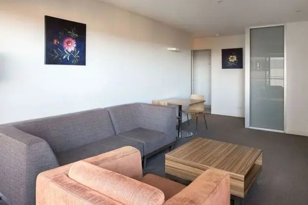 Deluxe Apart