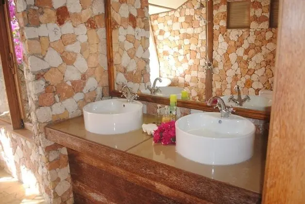 Comfort Tek Büyük Yataklı Oda, Deniz Manzaralı