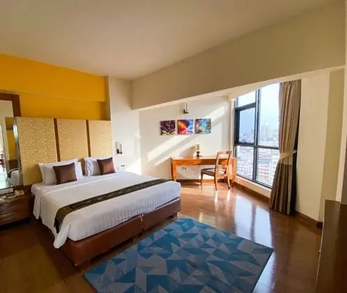 Suite room