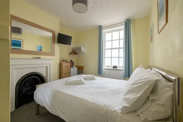 Tek Büyük Yataklı Oda, Deniz Manzaralı (Room 5)