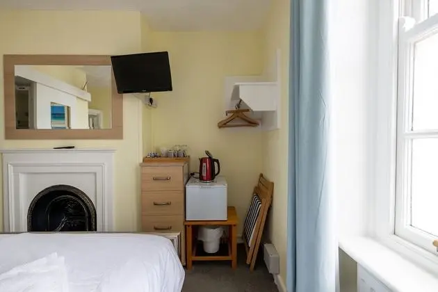 Tek Büyük Yataklı Oda, Deniz Manzaralı (Room 5)