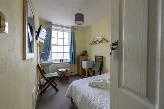 Tek Büyük Yataklı Oda, Deniz Manzaralı (Room 6)