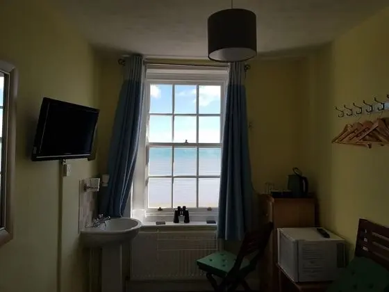 Tek Büyük Yataklı Oda, Deniz Manzaralı (Room 6)