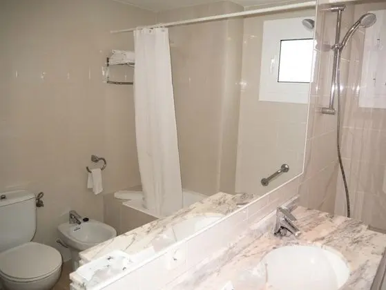 1 Çift Kişilik Veya 2 Tek Kişilik Yatak With Balcony